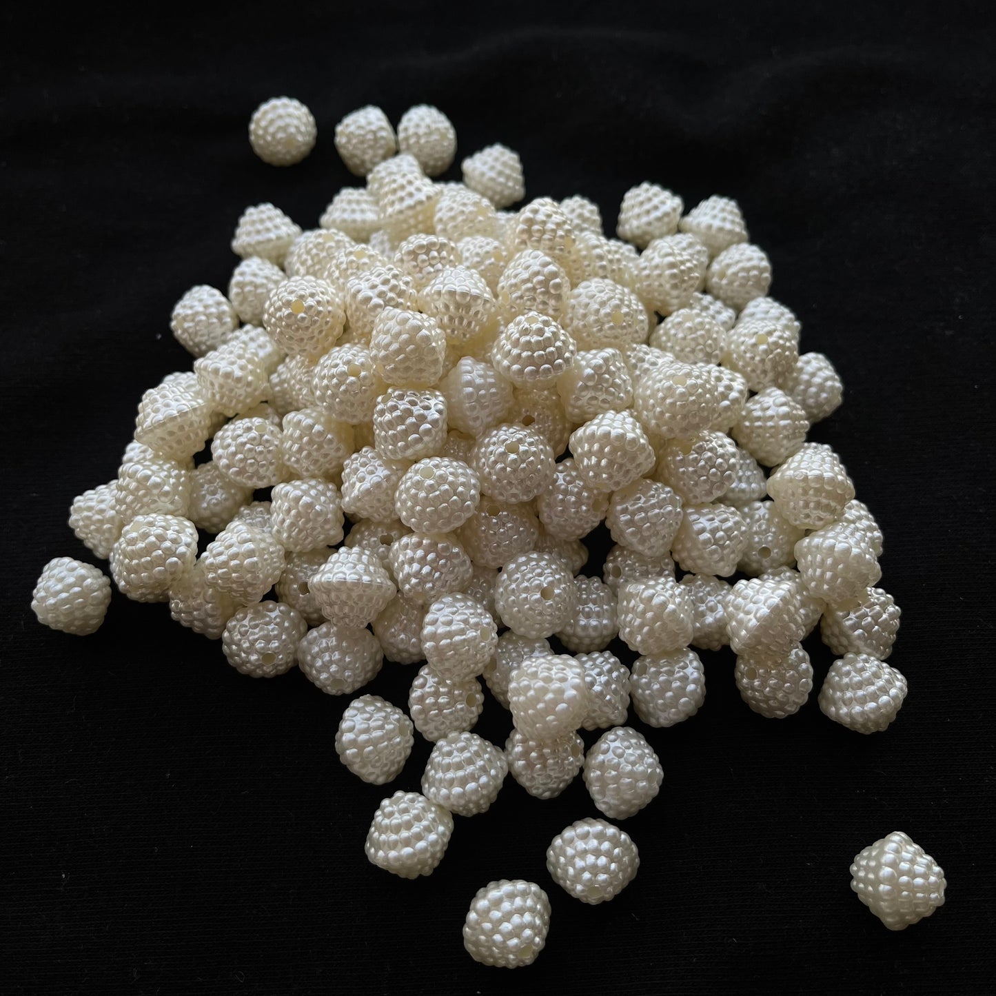 فتافيت السكر توت اوف وايت