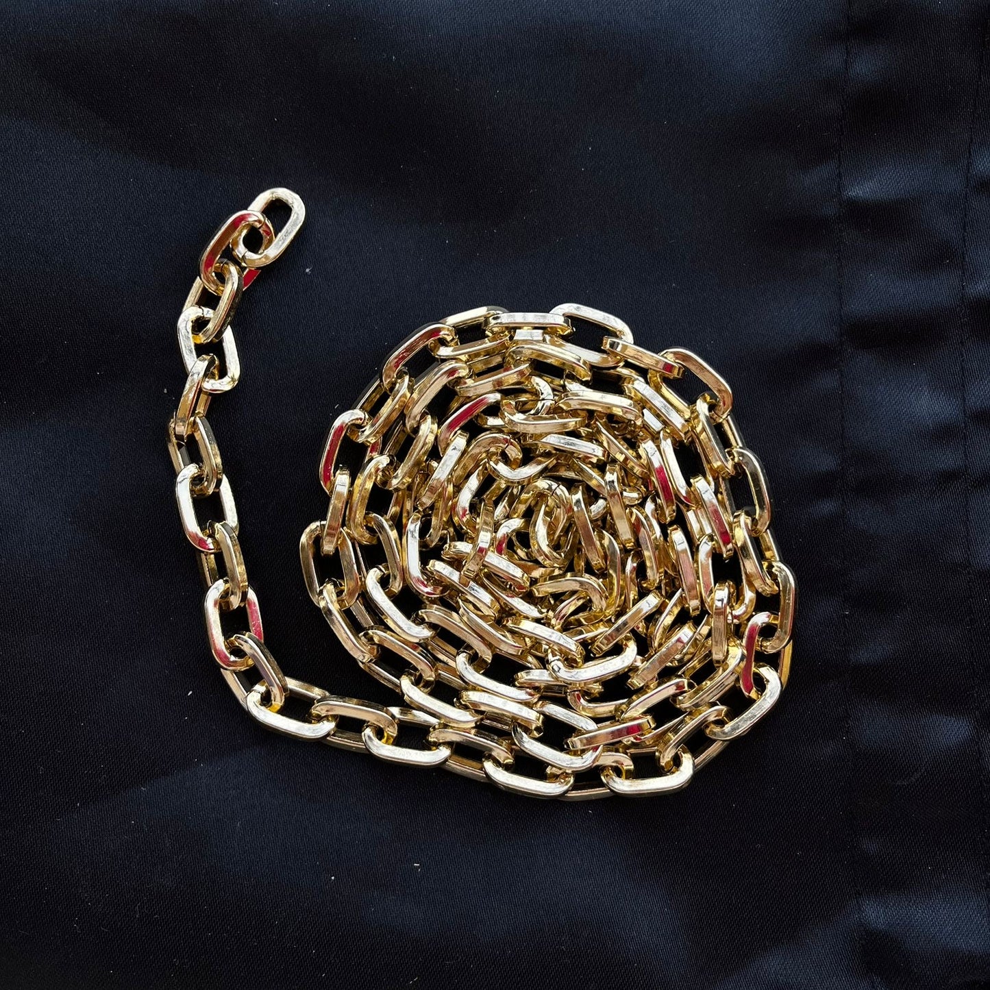 سلسلة ذهبي #2