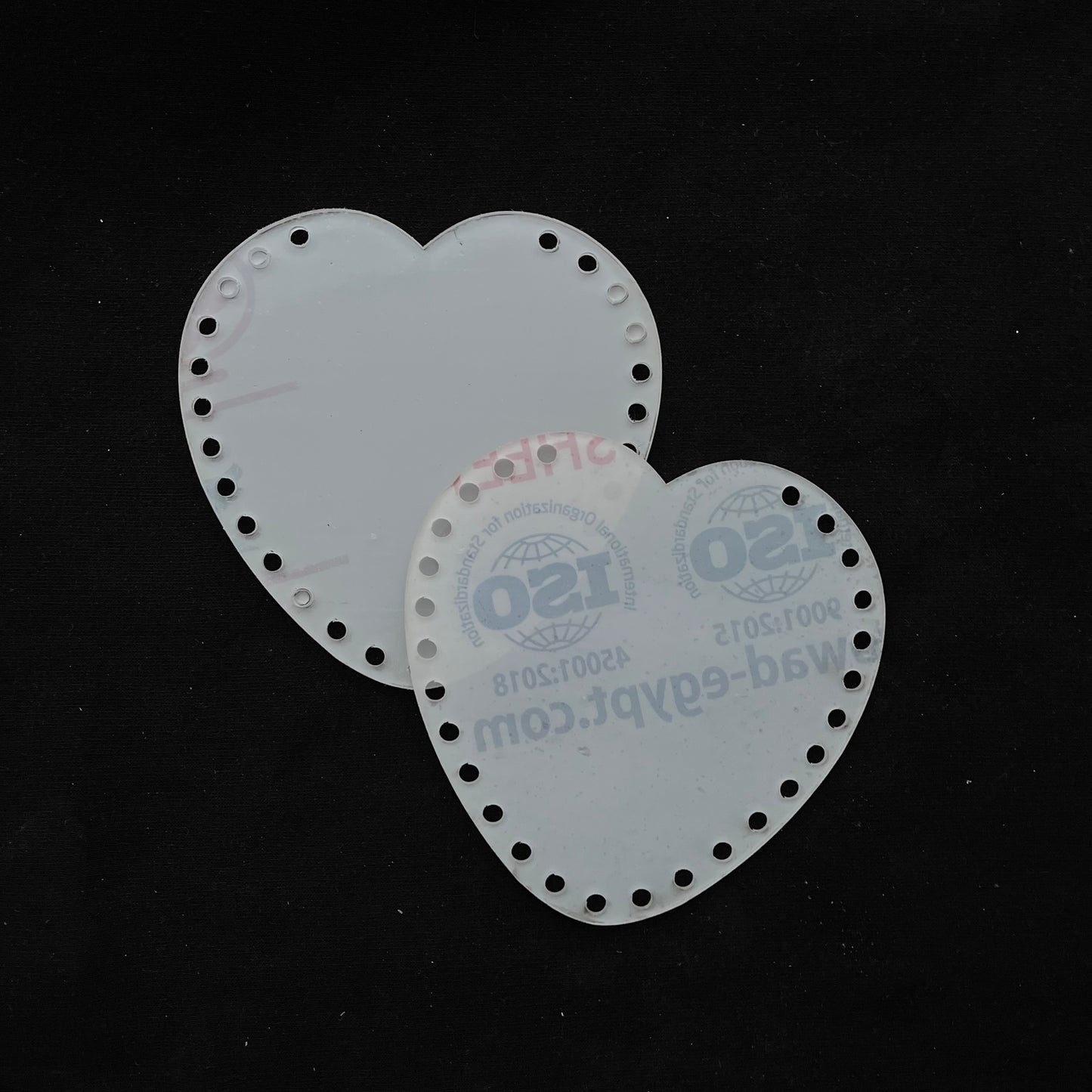 اكليرك شفاف قلب