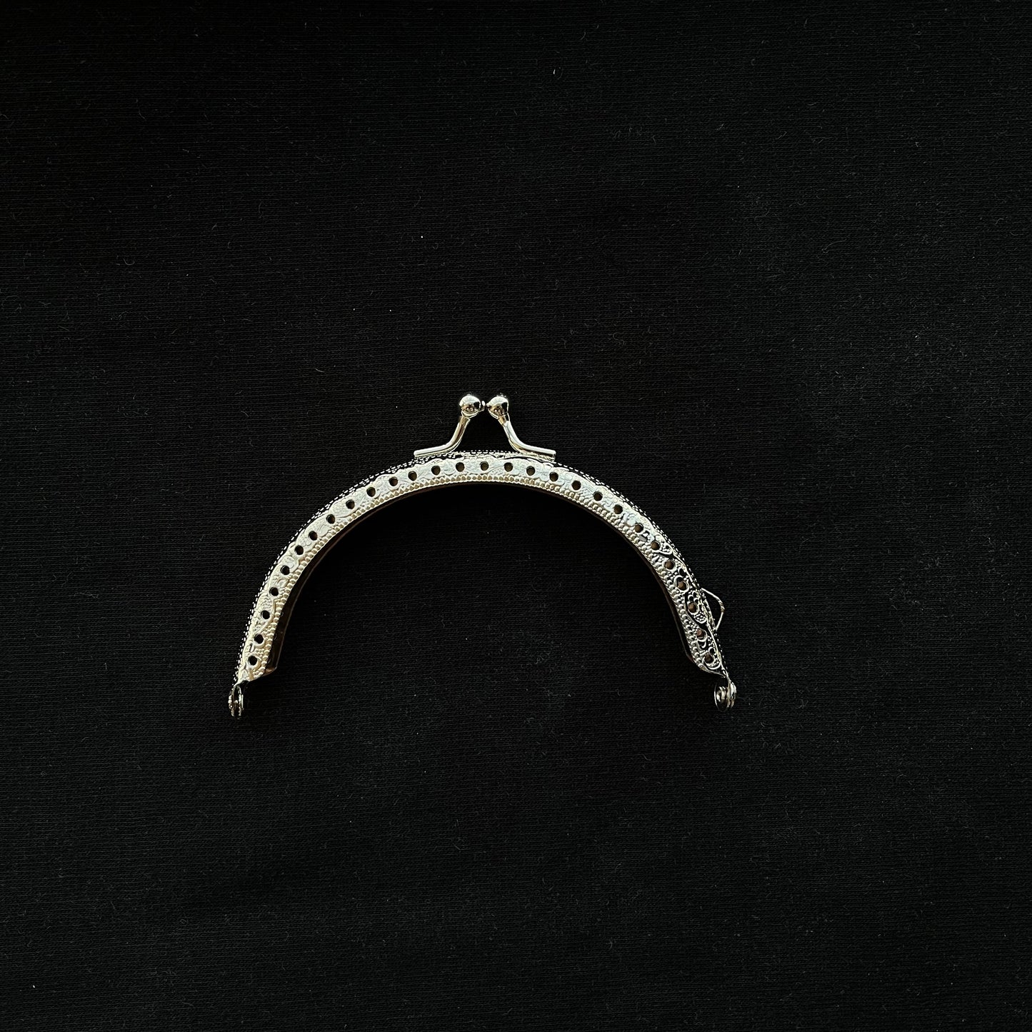 فريم شنطة نصف دائرة جميع المقاسات